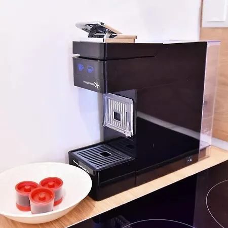 Adams 2 Hébergement de vacances PalaiónTsiflíkion