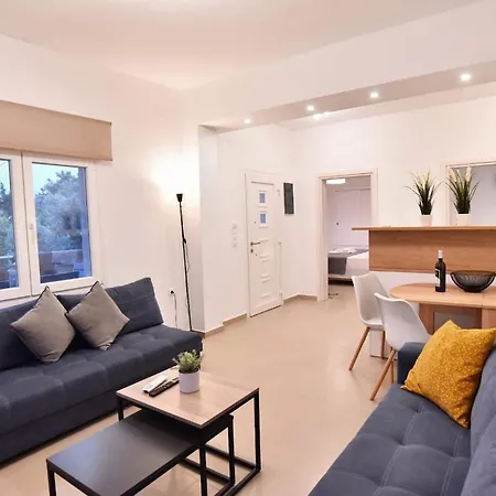 Adams 2 PalaiónTsiflíkion